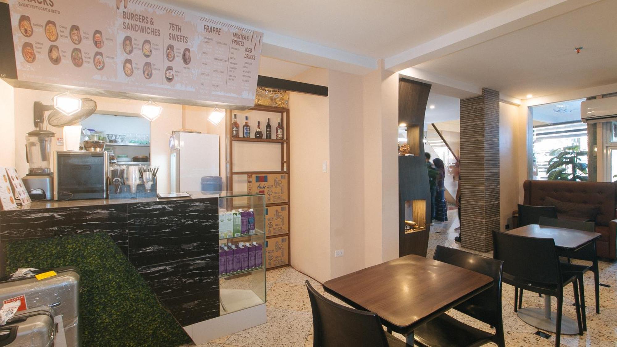 Reddoorz Plus At Seventy Five Inn Near Manila Airport Paranaque City Exterior foto